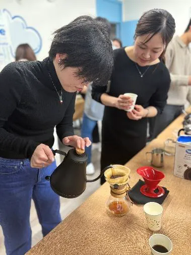 バリスタ実習の様子